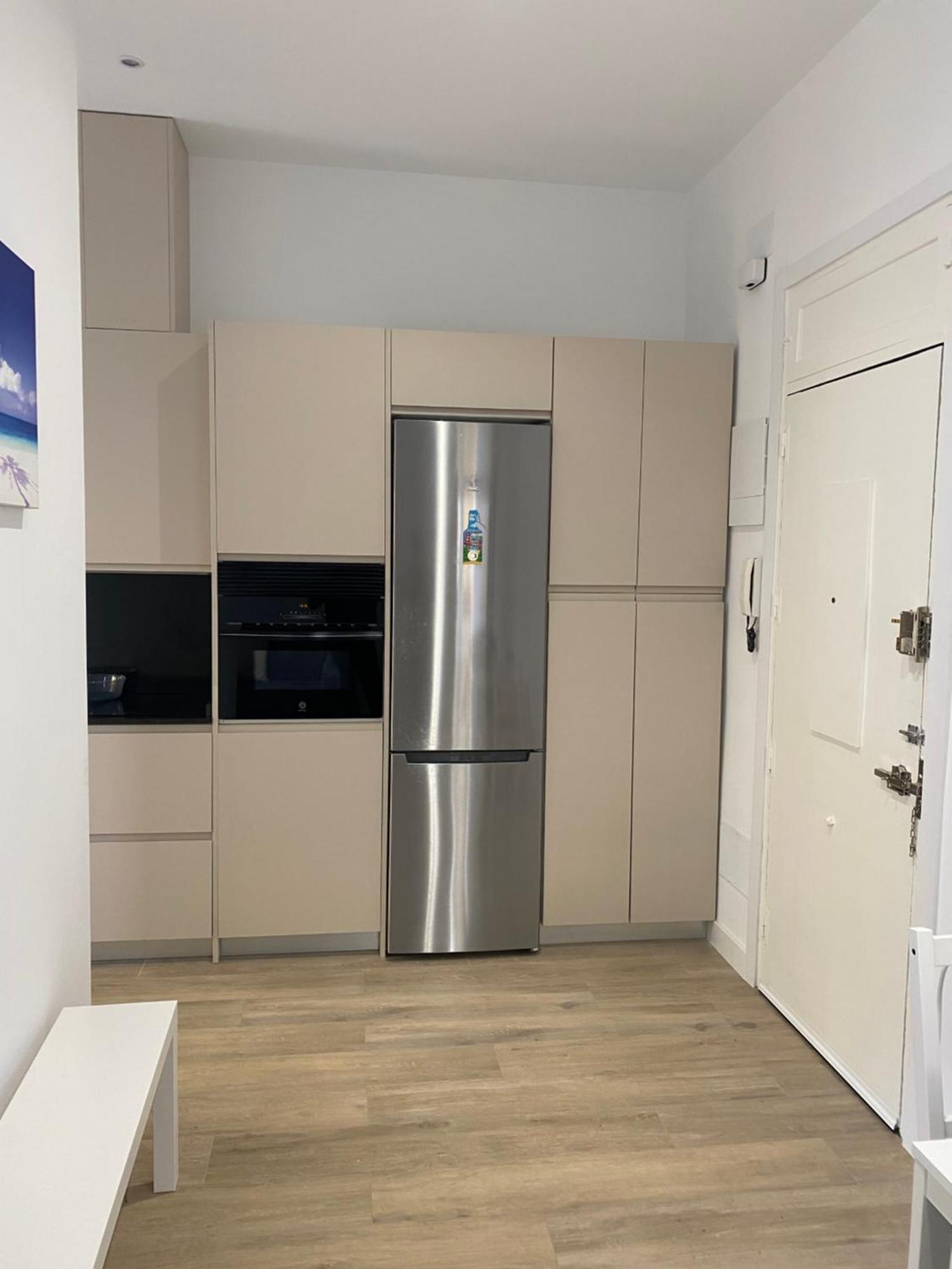Cerca Del Estadio Santiago Bernabeu Apartamento Madrid